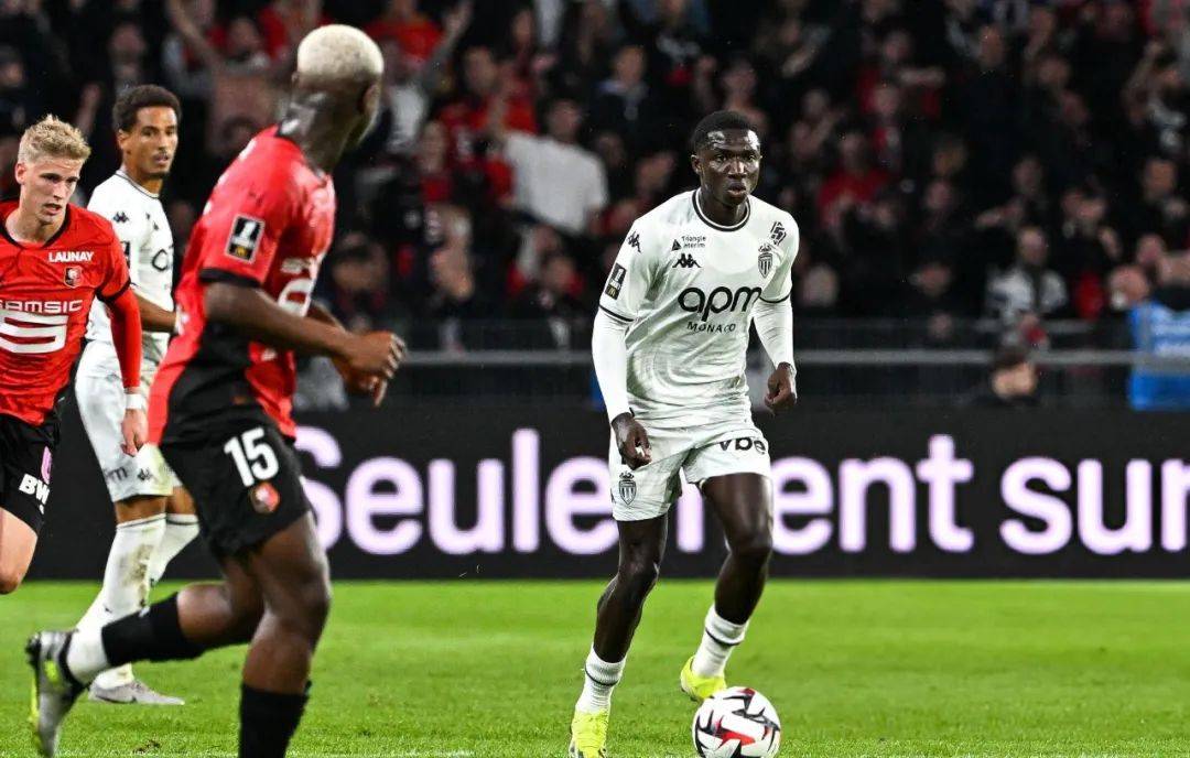 圣埃蒂安小胜对手，提升积分排名的简单介绍